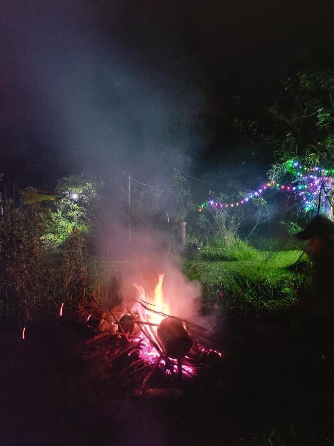 Pensjonat Hospedaje Y Zona De Camping Pistacho Villa de Leyva Zewnętrze zdjęcie